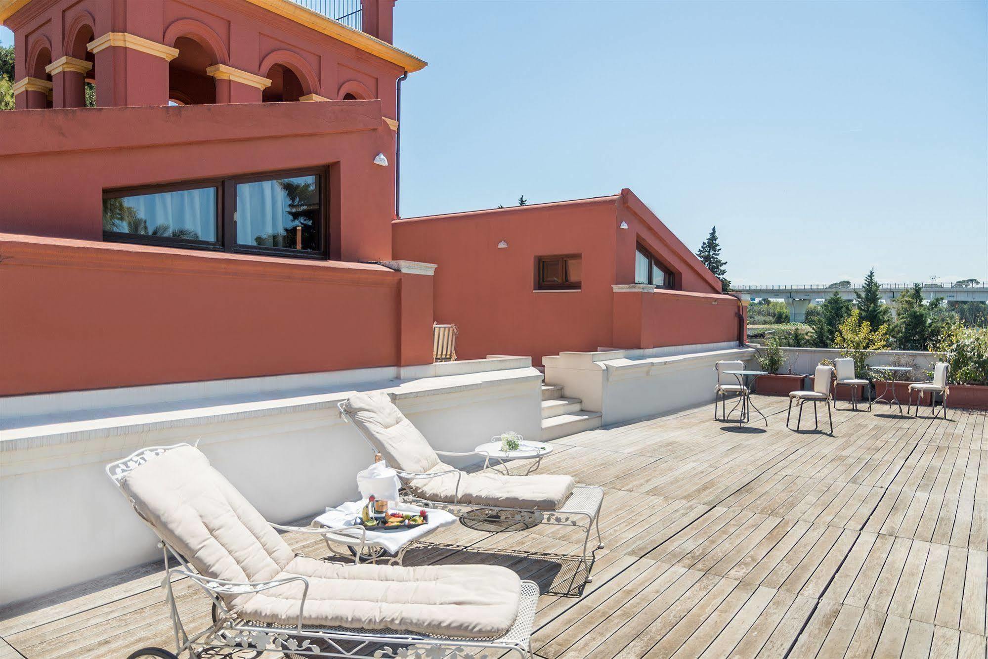 Hotel Terranobile Metaresort Bari Exterior photo